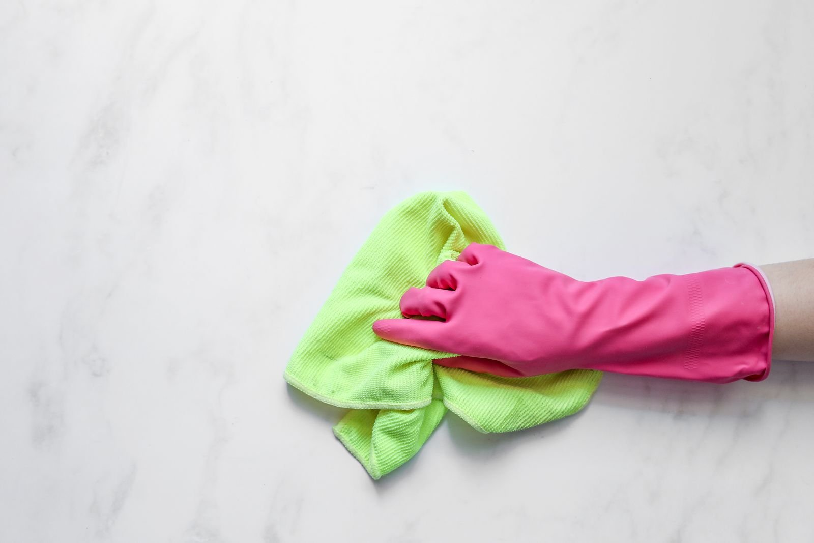 Surface essuyée avec un chiffon microfibre